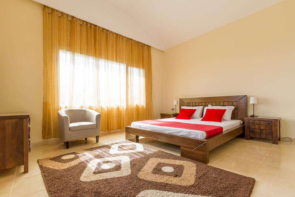 Villa Riverside 폴리스 외부 사진