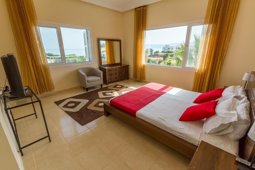 Villa Riverside 폴리스 외부 사진