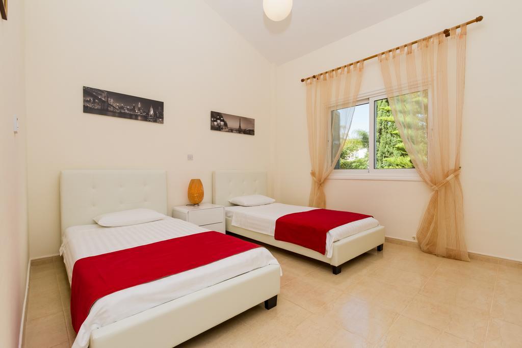 Villa Riverside 폴리스 외부 사진